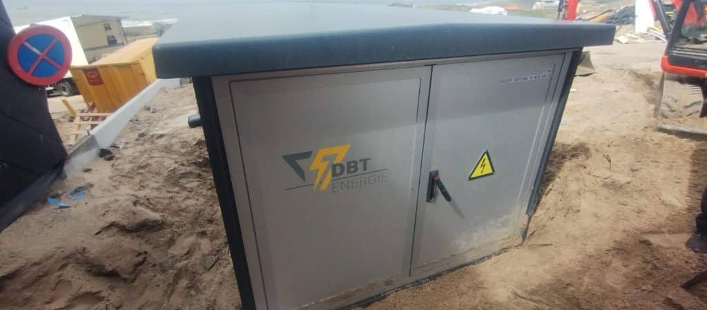 Aan Het Hoge Duin Beheer B.V. geleverde compactstation